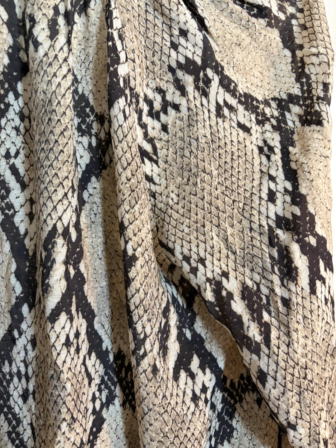 H&M Snake Print Button-Up Blouse - photo 2