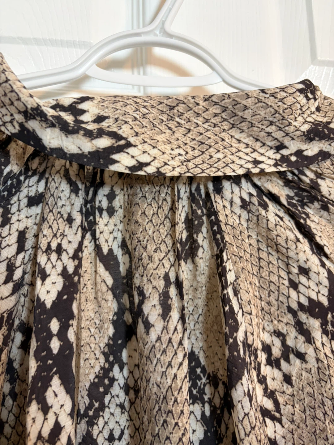 H&M Snake Print Button-Up Blouse - photo 3