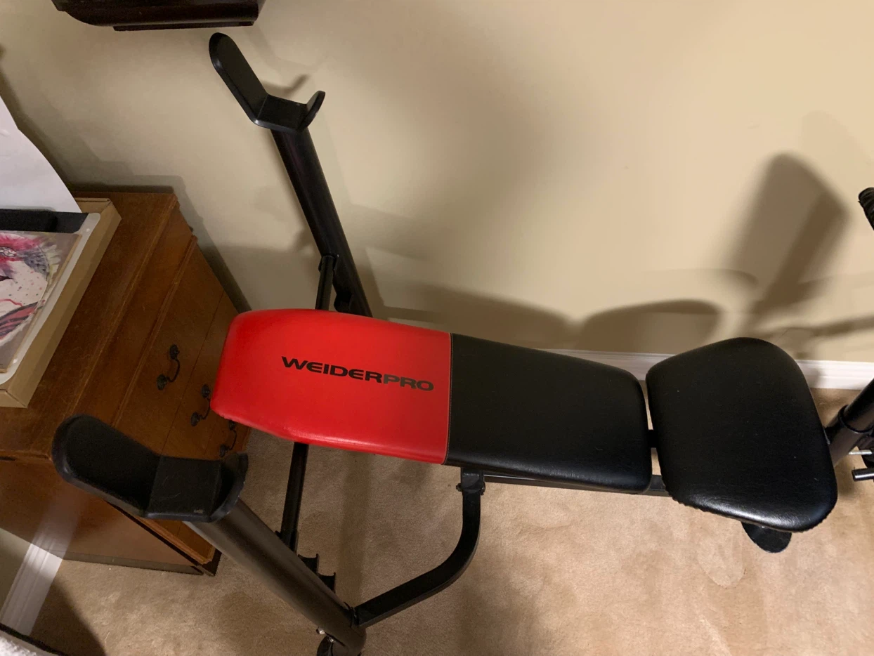 Weiderpro Weight Bench w/4 10lb and 1 35lb Weight - photo 2