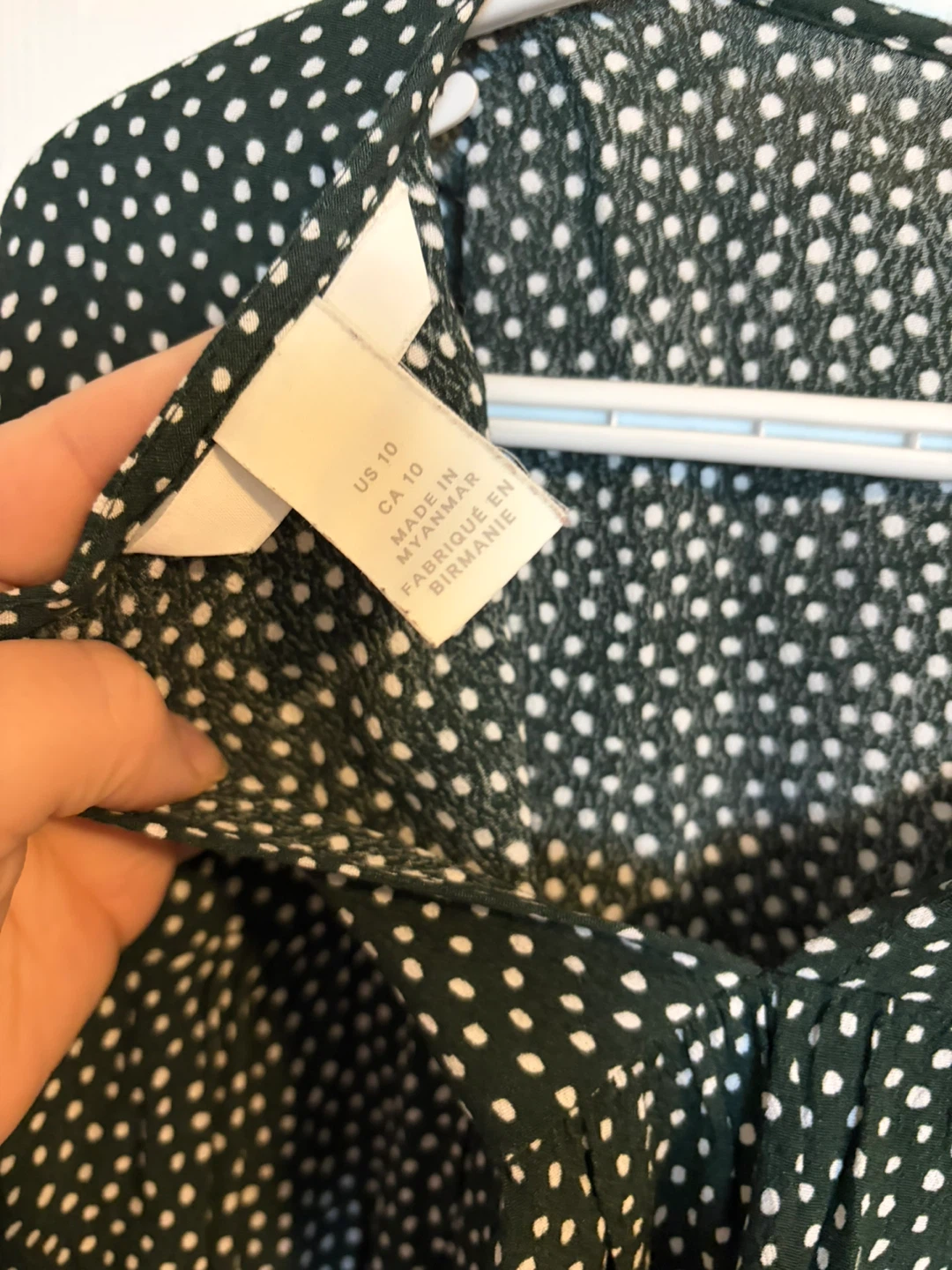 H&M Polka Dot Blouse - Size CA 10 - photo 5
