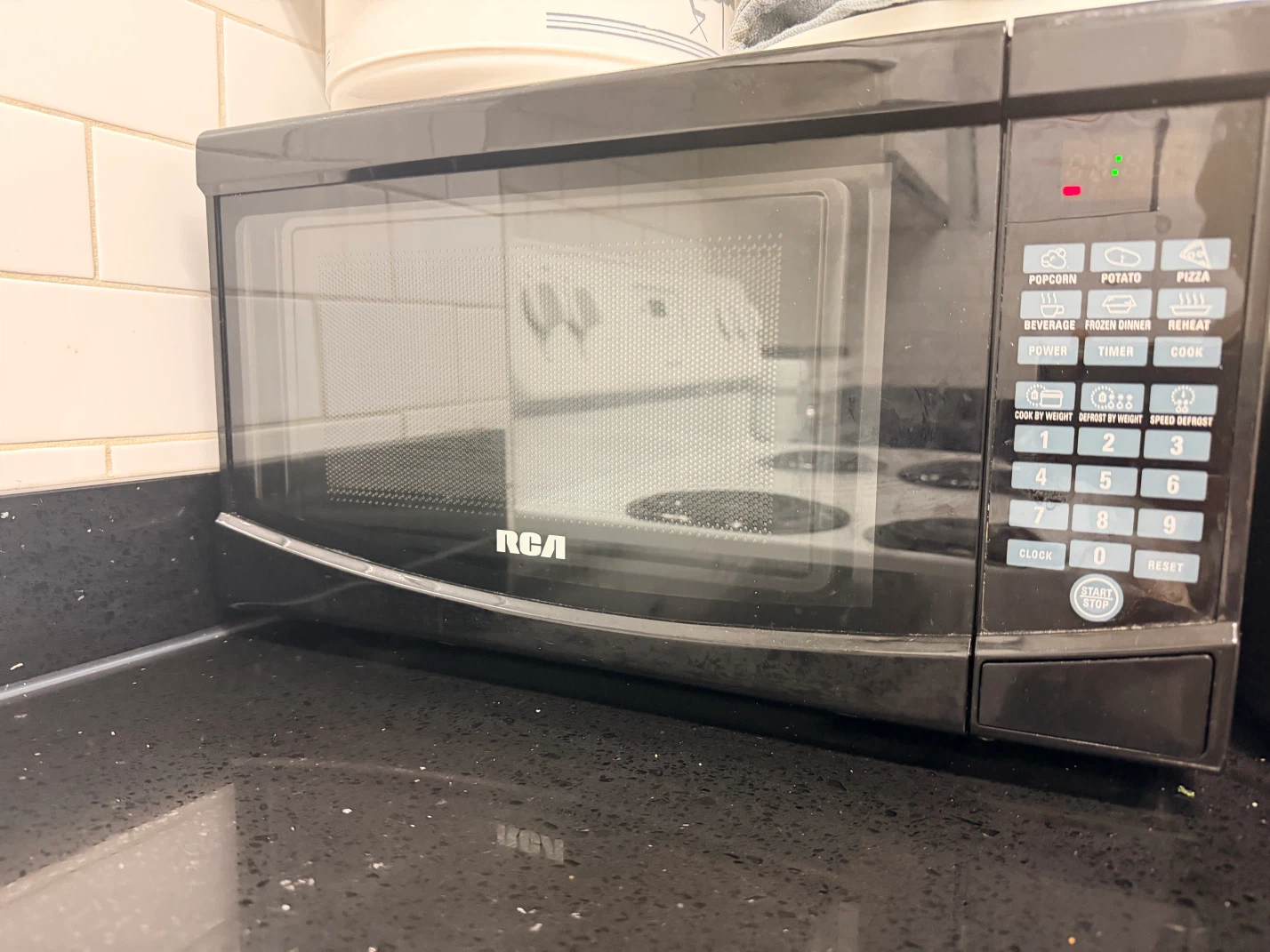 ⚡RCA Microwave – Great Condition! MOVE OUT SALE!!!