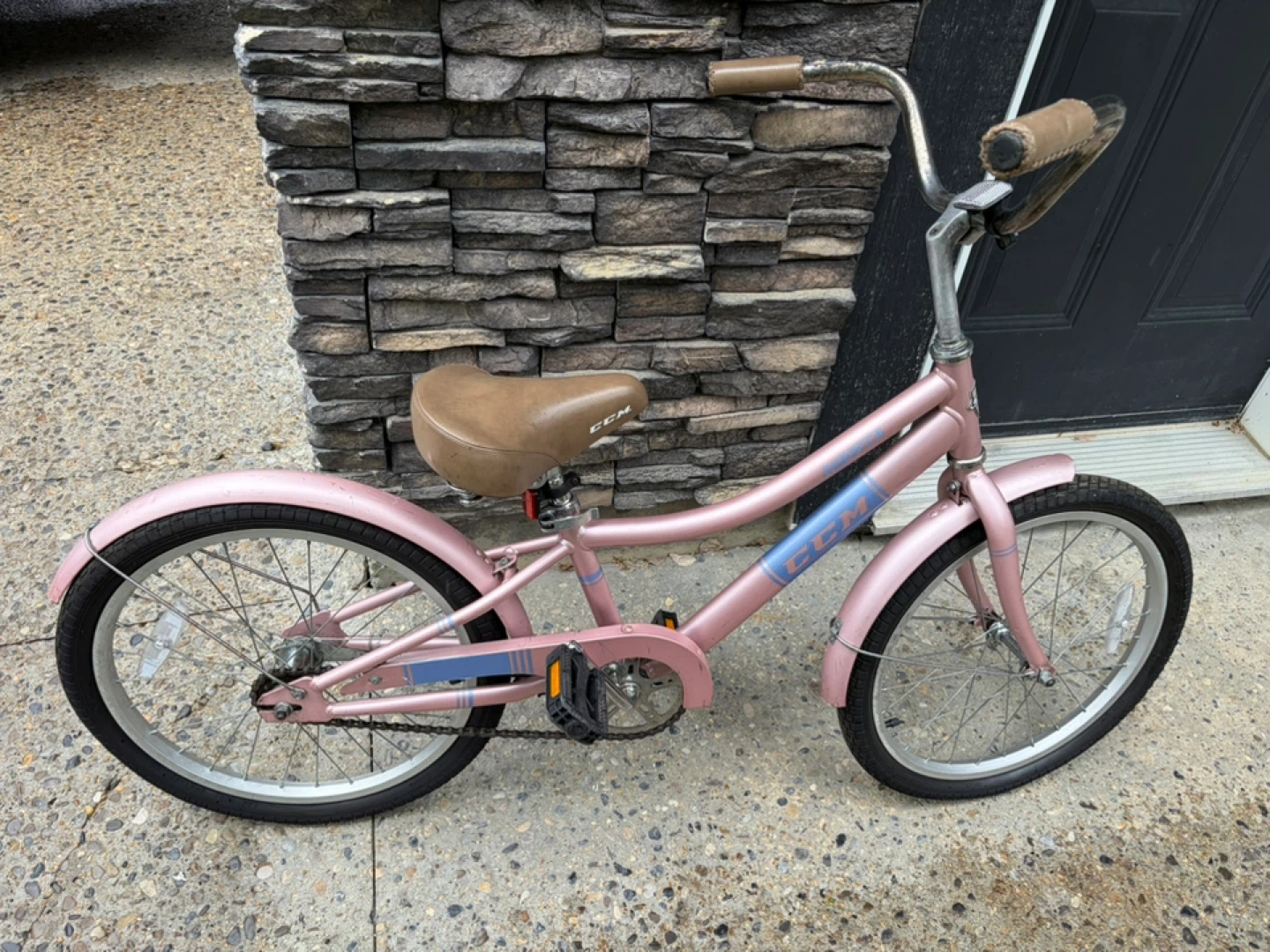 CCM Pink Cruiser Bicycle