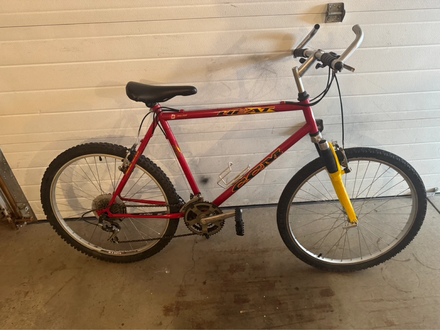 CCM MOUNTAIN BIKE