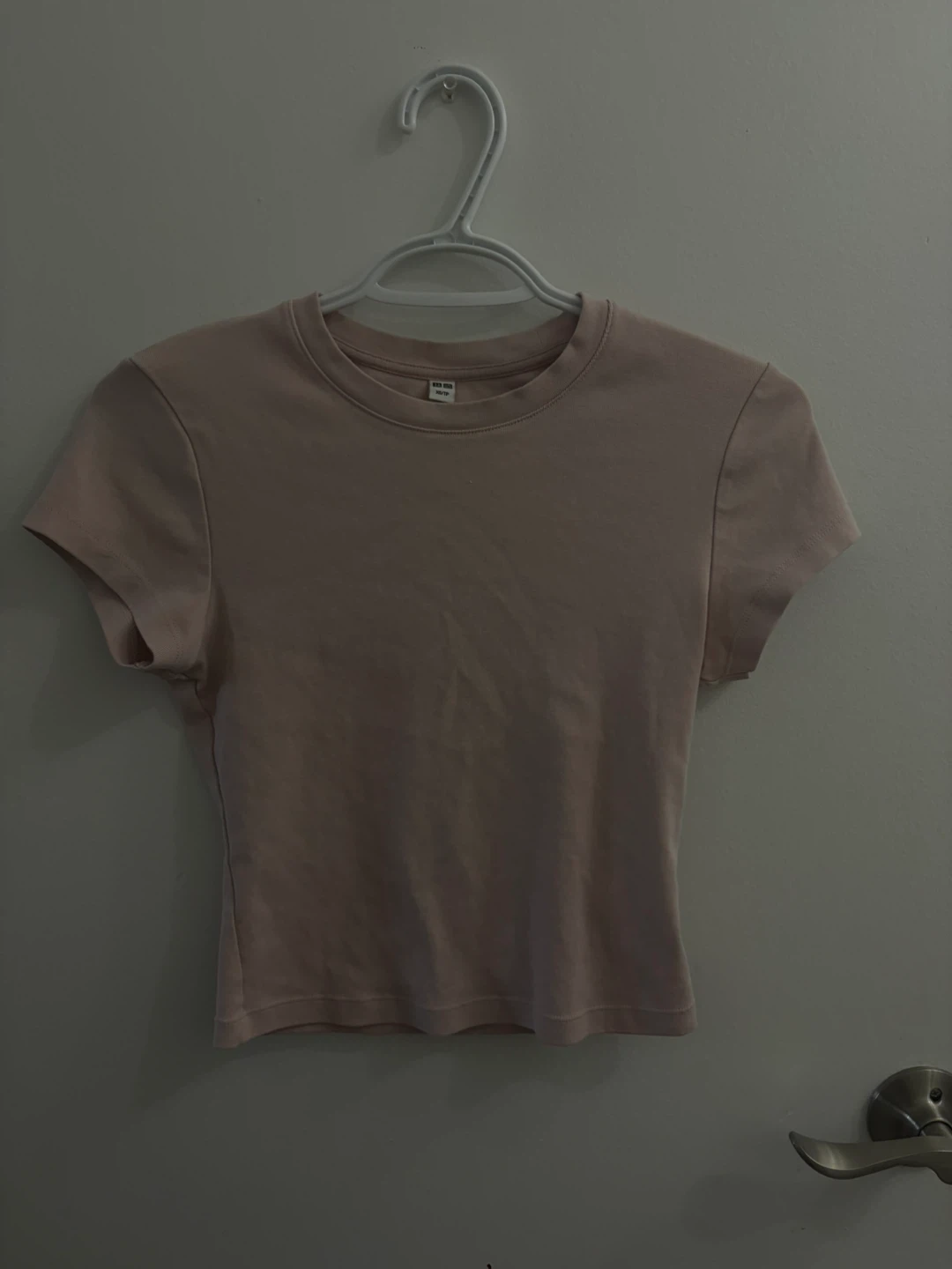 Uniqlo tshirts green, pink and navy - photo 4