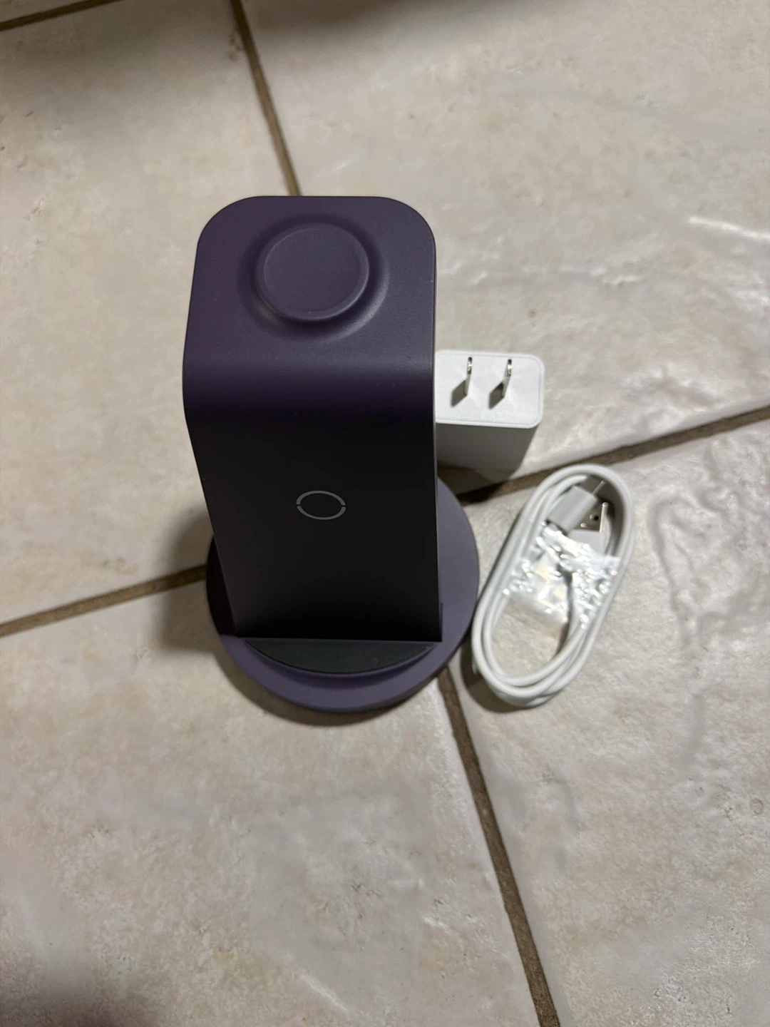 3-in-1 Wireless Charger - photo 2