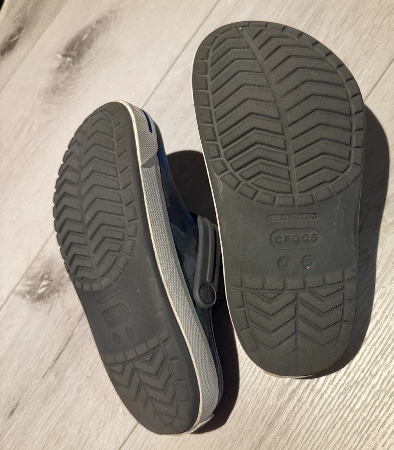 Crocs J3 Kids Clogs - photo 2