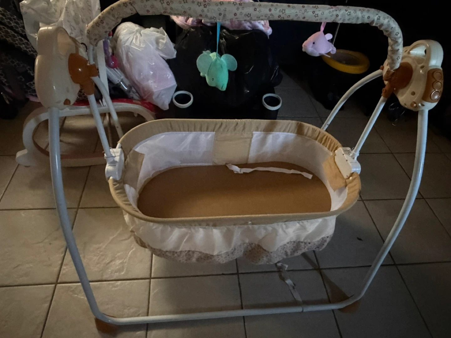 Baby Swing - photo 2