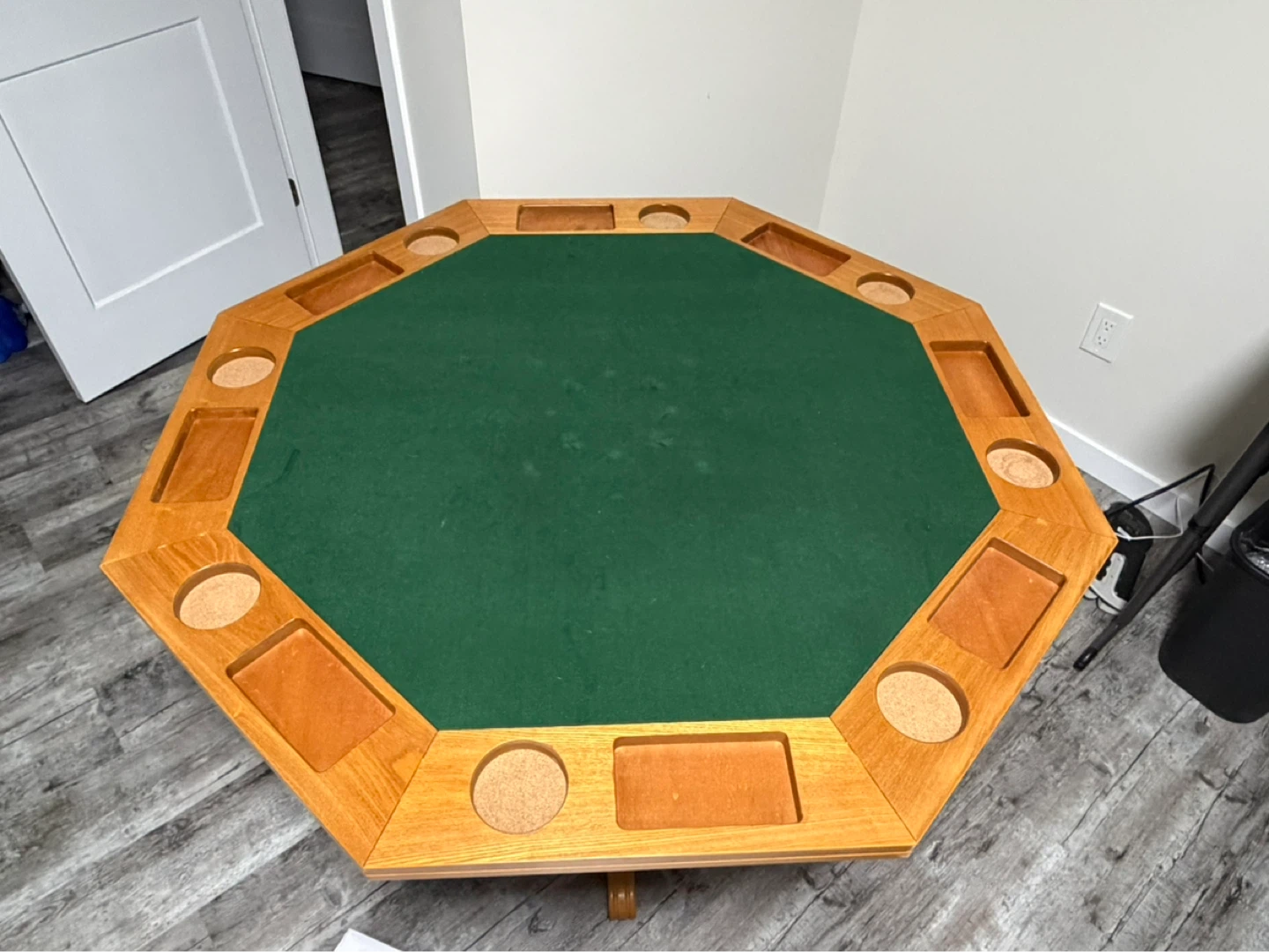 Table/game table - photo 4