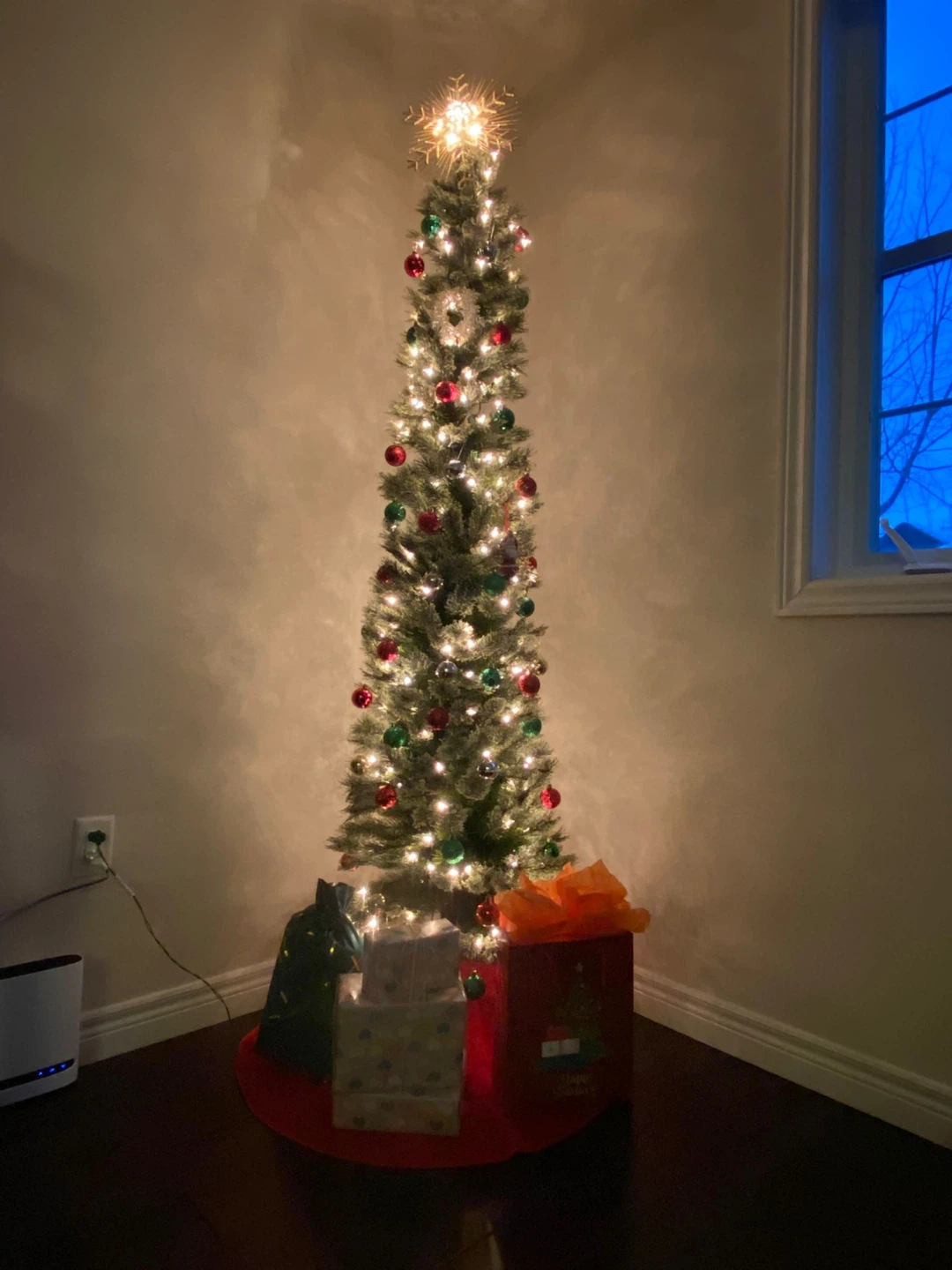 Ashland 7ft Pre-Lit Artificial Christmas Tree