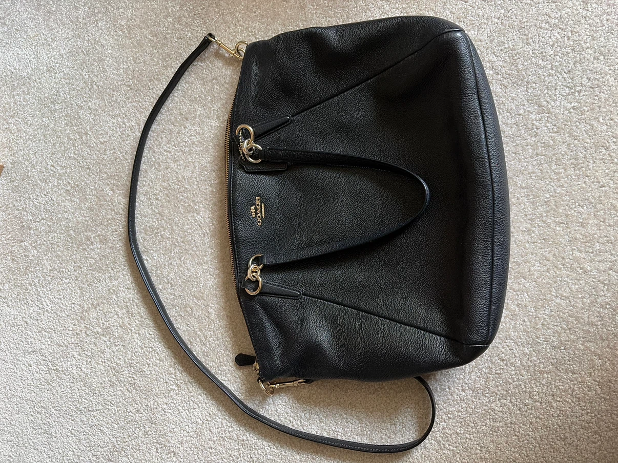Vintage Coach Leather Bag with Shoulder Strap - photo 2