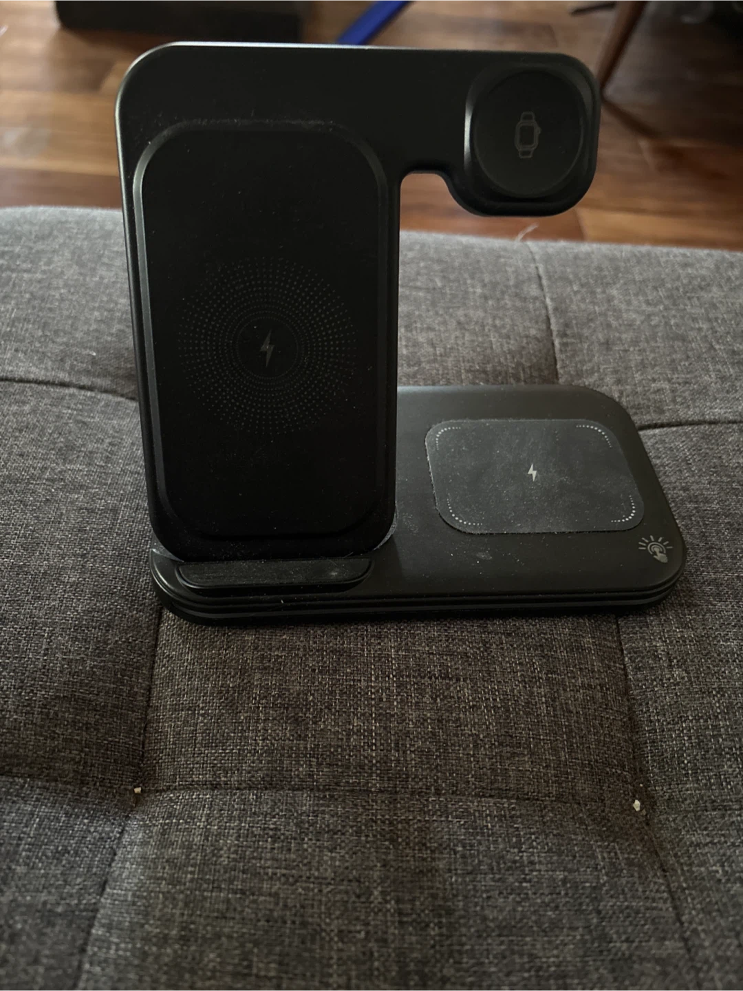3-in-1 Wireless Charging Station with USB Adapter