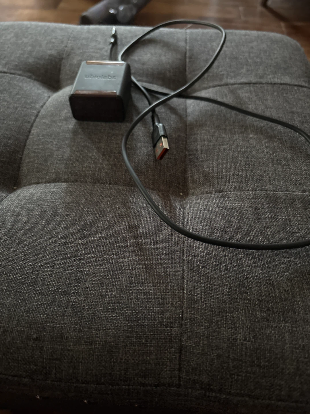 3-in-1 Wireless Charging Station with USB Adapter - photo 2