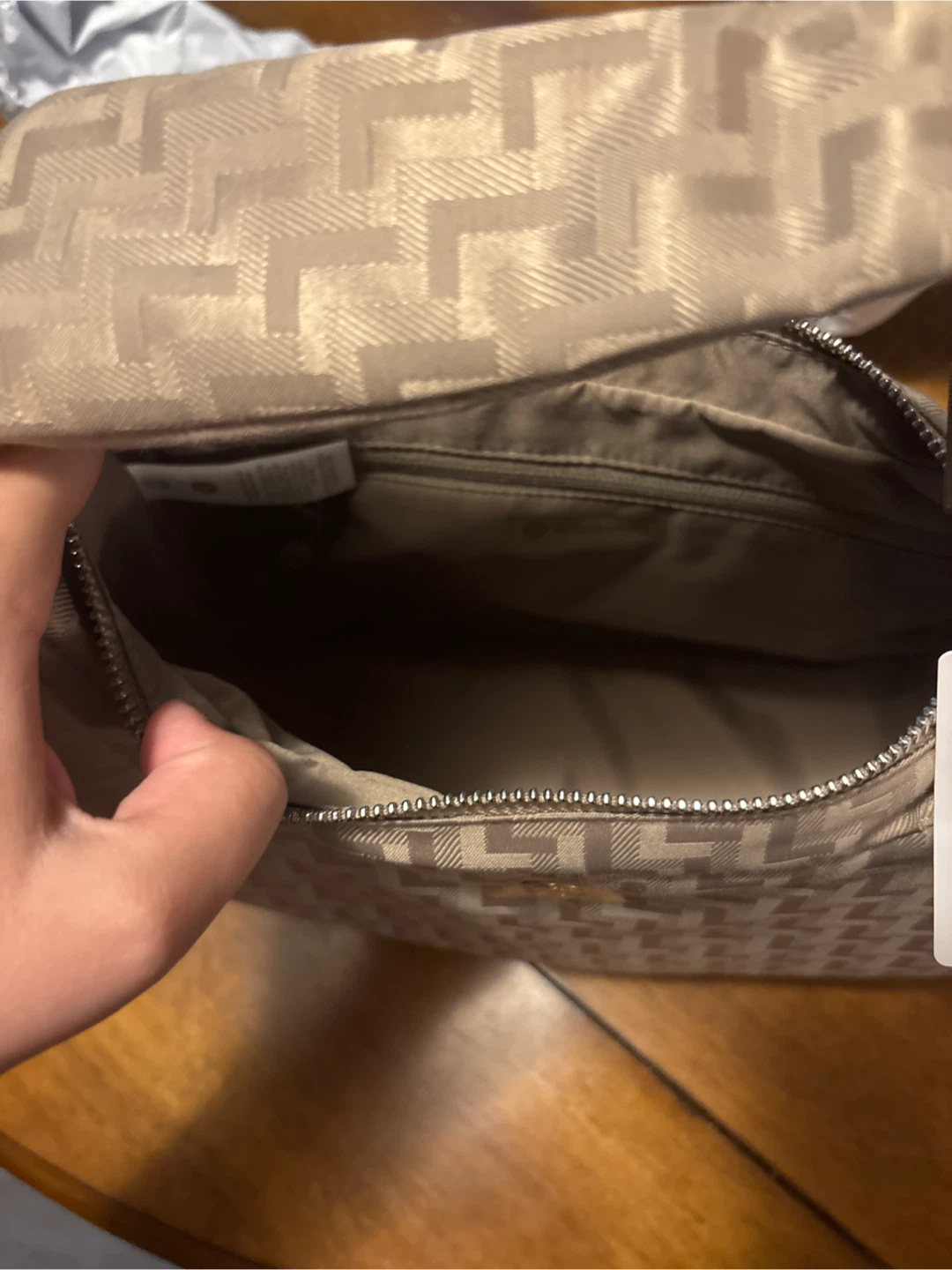 Lululemon City Essentials Crossbody Bag - photo 4