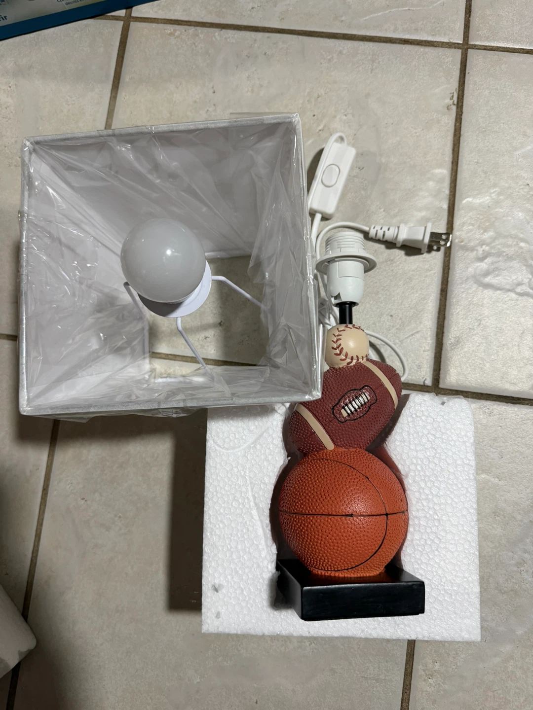 Kids Table Lamp - 14-Inch Sports Design - photo 2