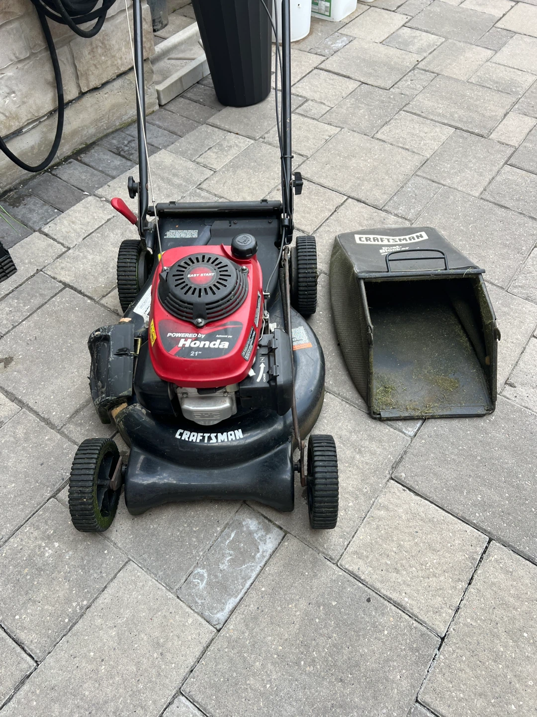 Craftsman 21” Self-Propelled Honda GCV160 Lawn Mower - photo 2