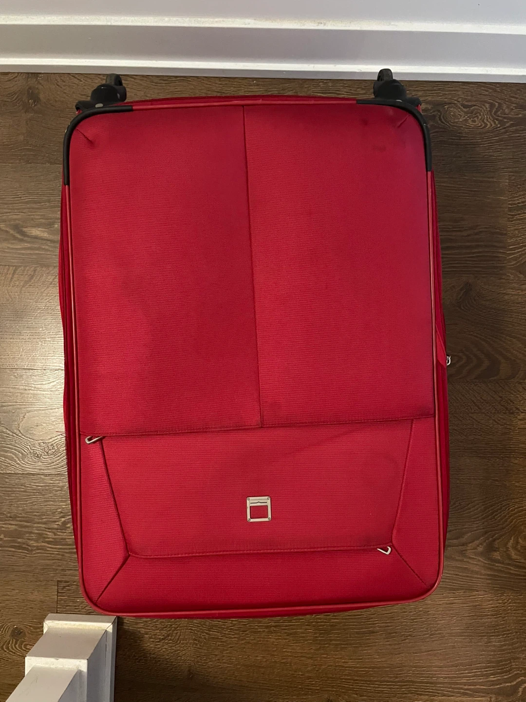Red Hardside Spinner Luggage - photo 3