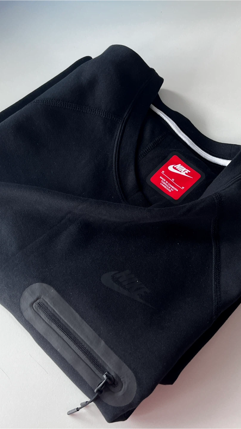 Nike Tech Fleece Black Crewneck - photo 5