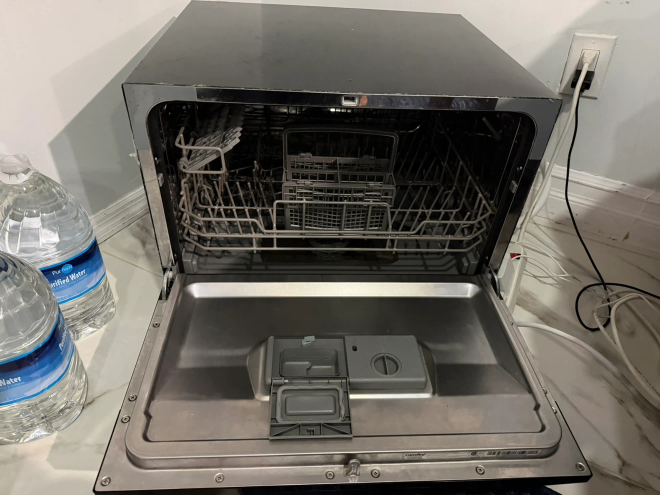 Comfee Countertop Dishwasher - Black - photo 3