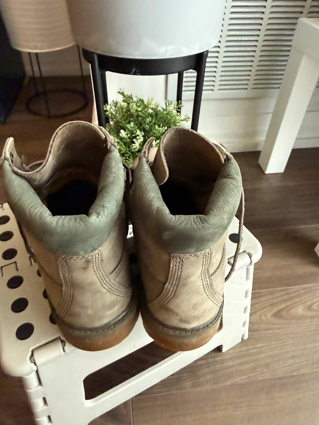 MOVE OUT SALE! Timberland 6-Inch Waterproof Boots – Unisex - photo 3