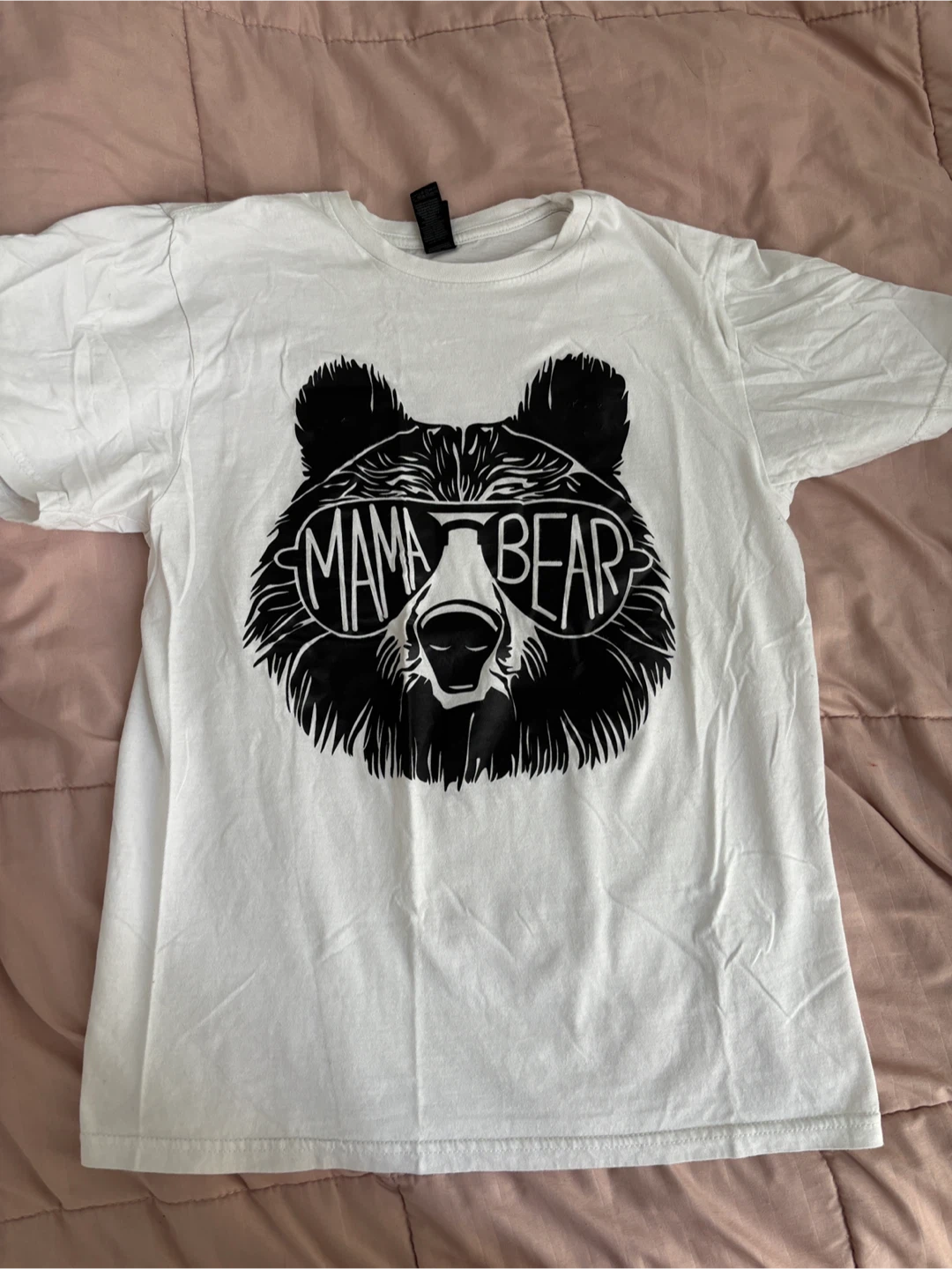 Gildan Softstyle Mama Bear T-Shirt Size S