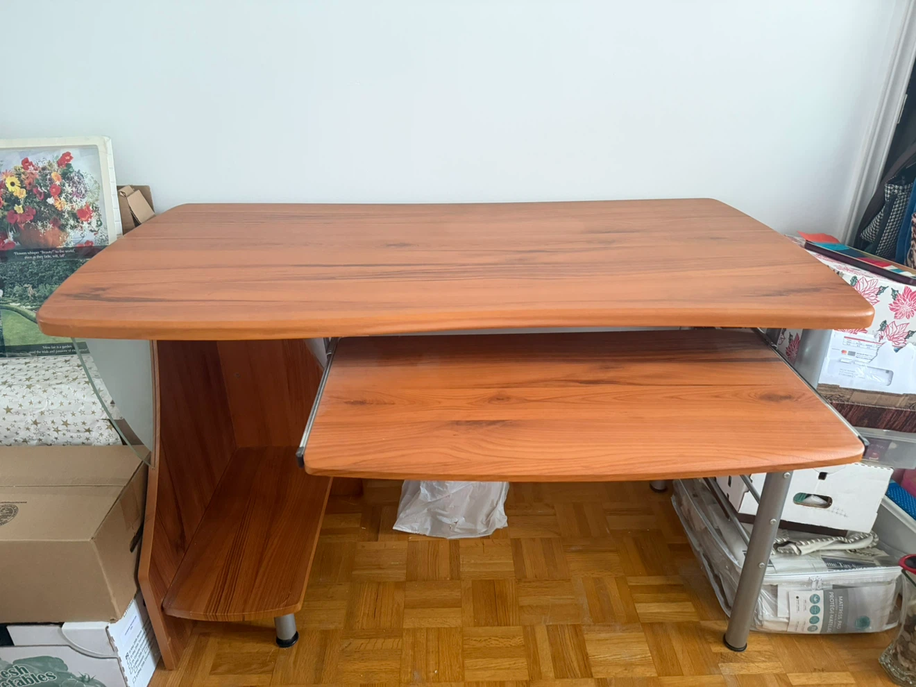 Wood Computer Desk with Pull-out Keyboard Tray - photo 2