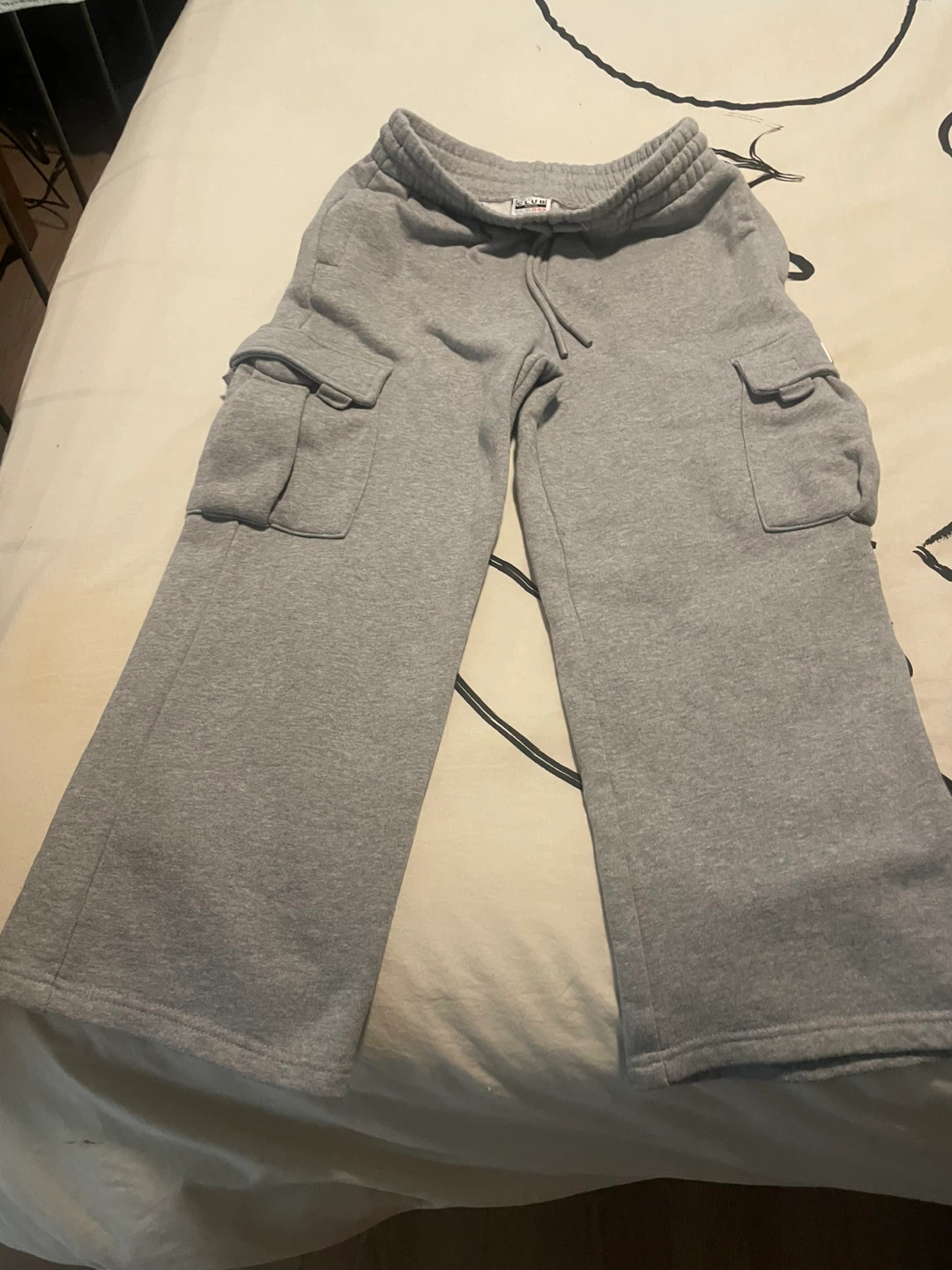 Youth L Pro Club sweat pants from Zummies