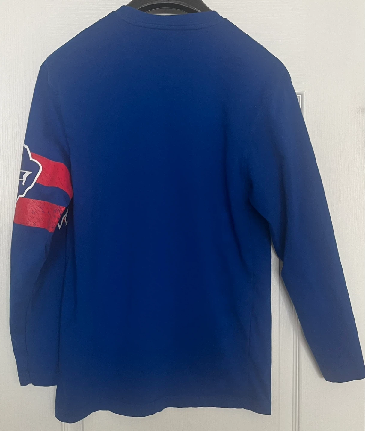 NFL Buffalo Bills Long Sleeve T-Shirt • Men’s Medium - photo 5