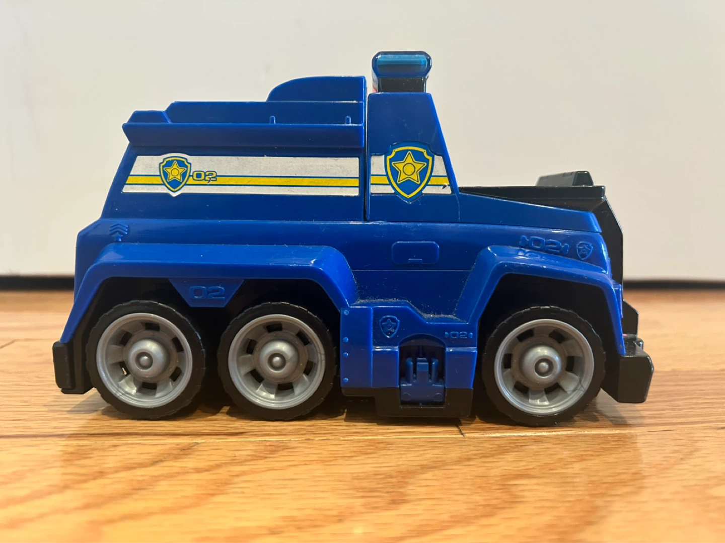 Paw Patrol Chase's Police Cruiser Toy Car - photo 3