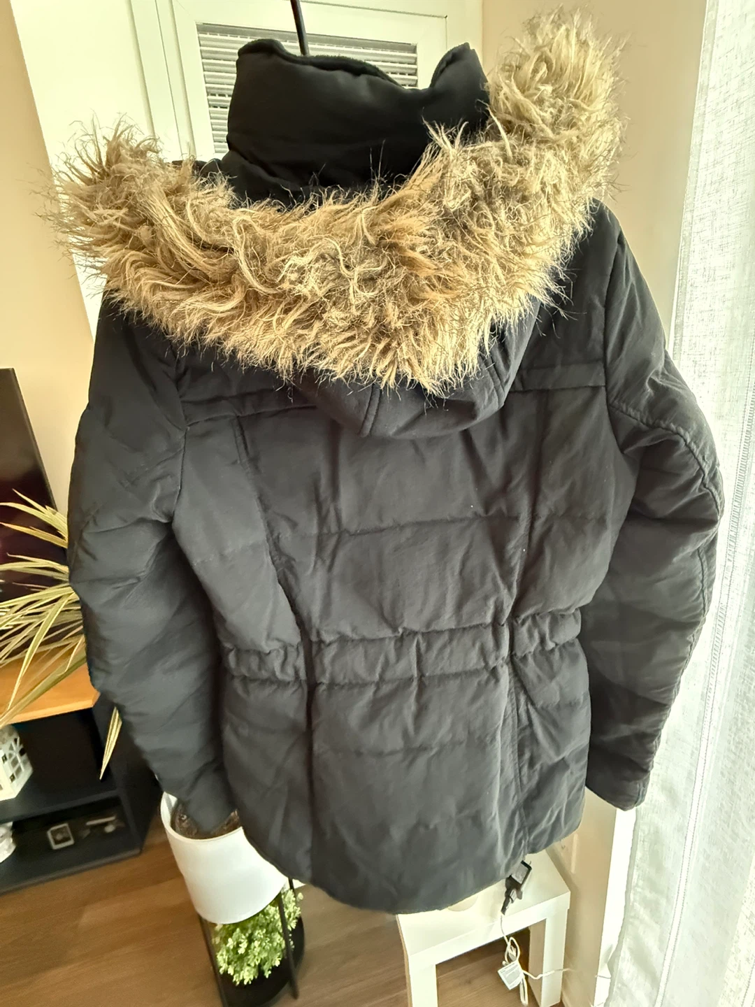 MOVE OUT SALE! Vero Moda Black Puffer Jacket with Fur Trim Hood - photo 2