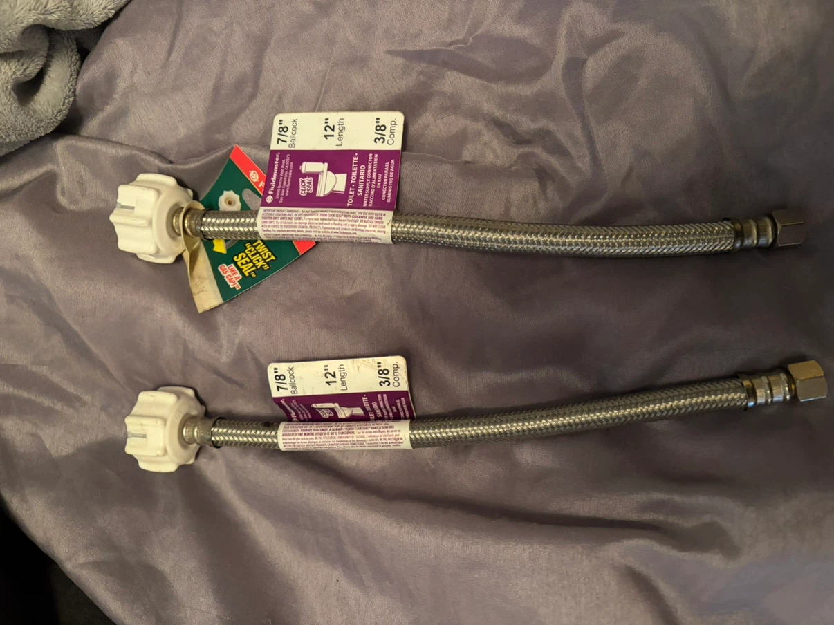 Fluidmaster Toilet Supply Lines (2 Pack)