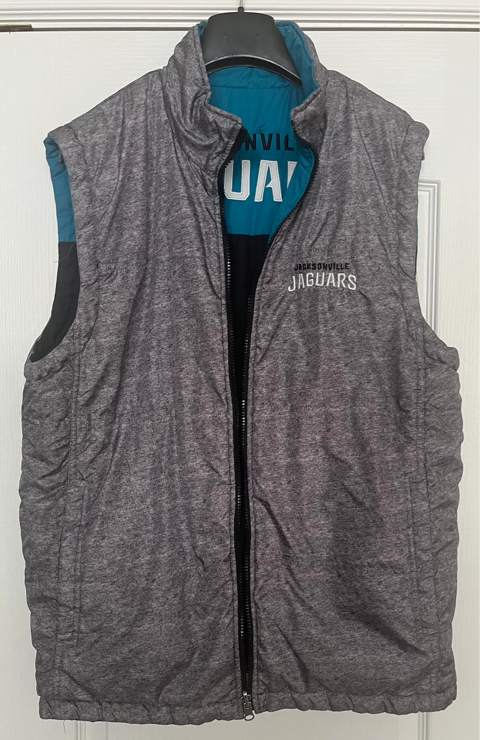 Jacksonville Jaguars Puffer Vest Reversible • Men’s Size Large - photo 3