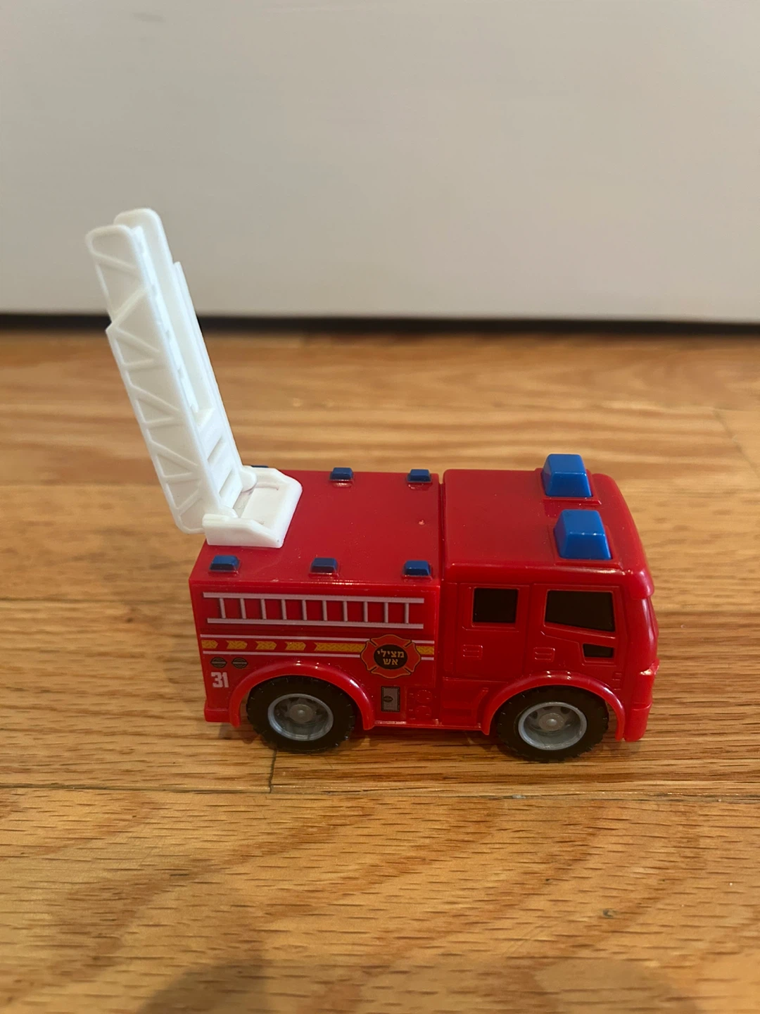 Mitzvah Match Cars Red Fire Truck Toy - photo 2