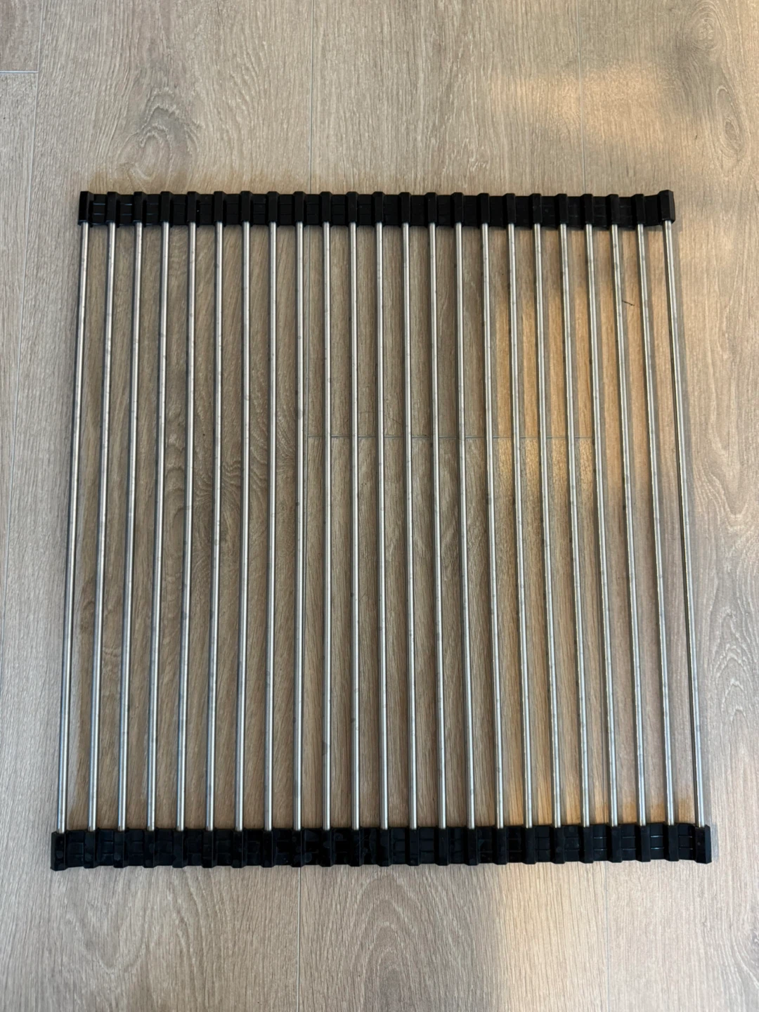 Roll-Up Dish Drying Rack