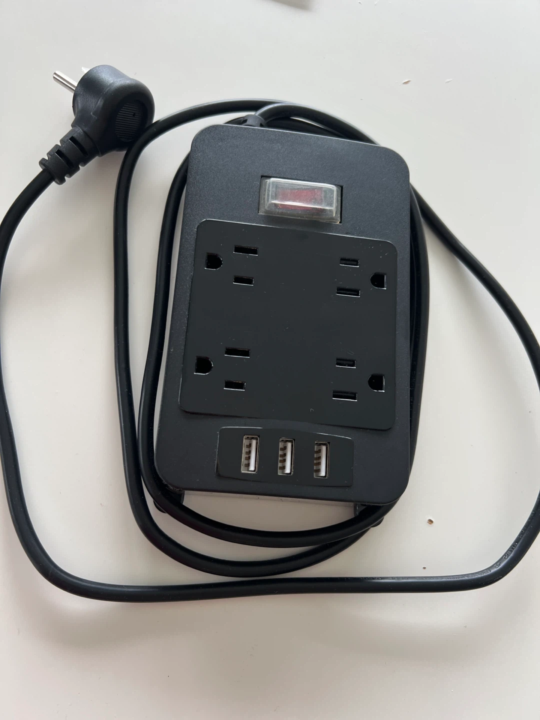 Loitinsy Waterproof Outdoor Power Bar