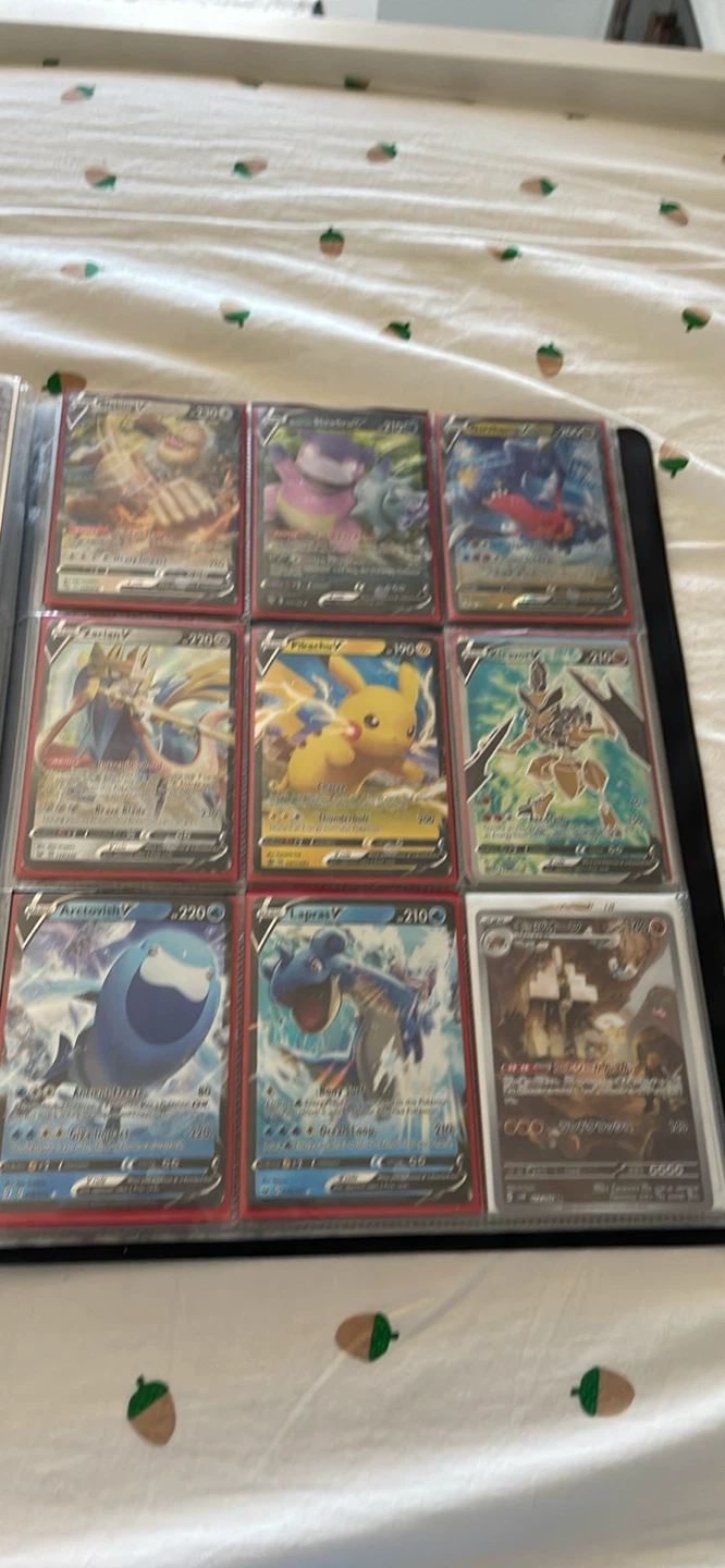 Pokémon Trading Card Collection - photo 5