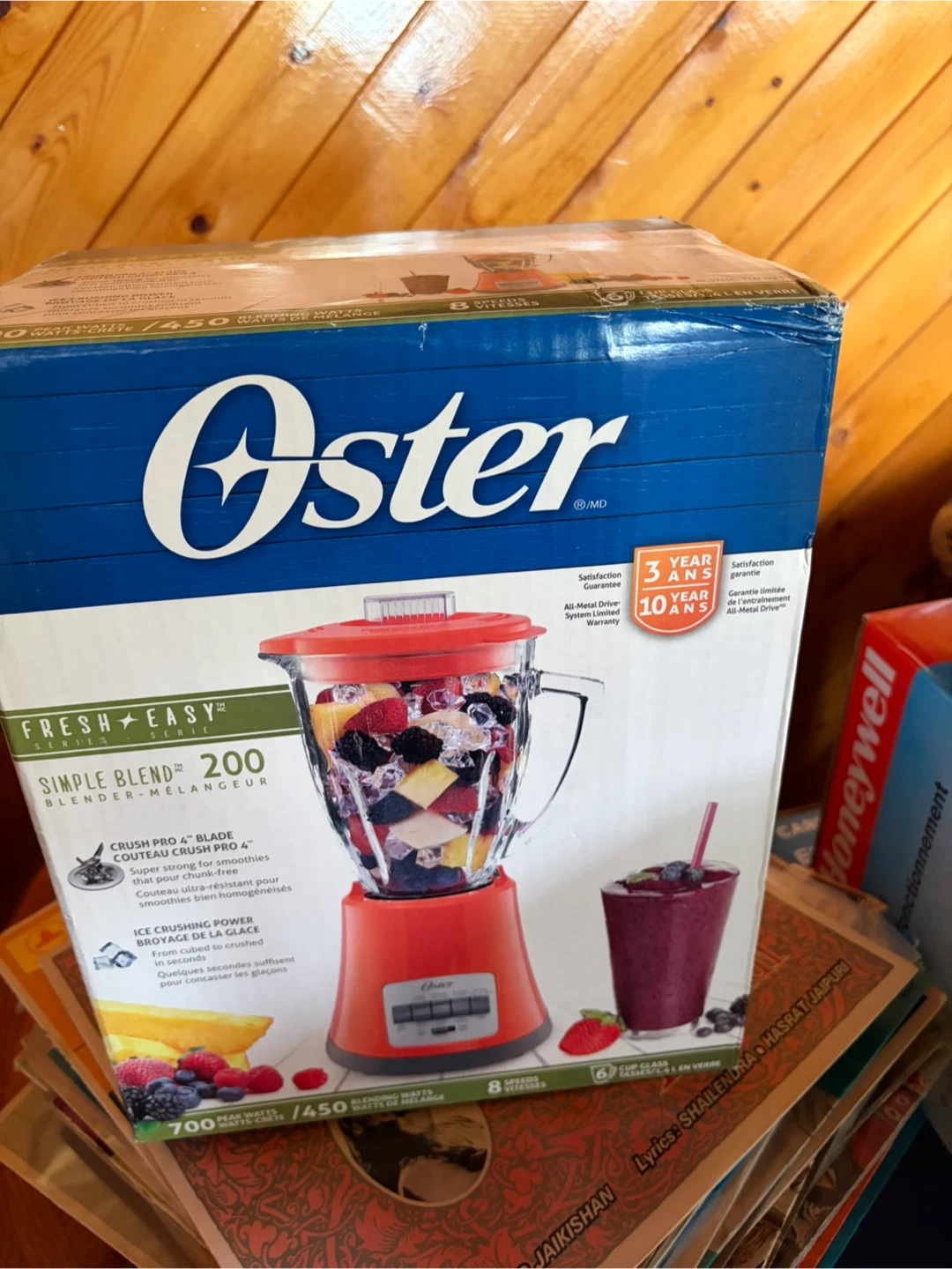 Brand new Oster Simple Blend 200 Blender