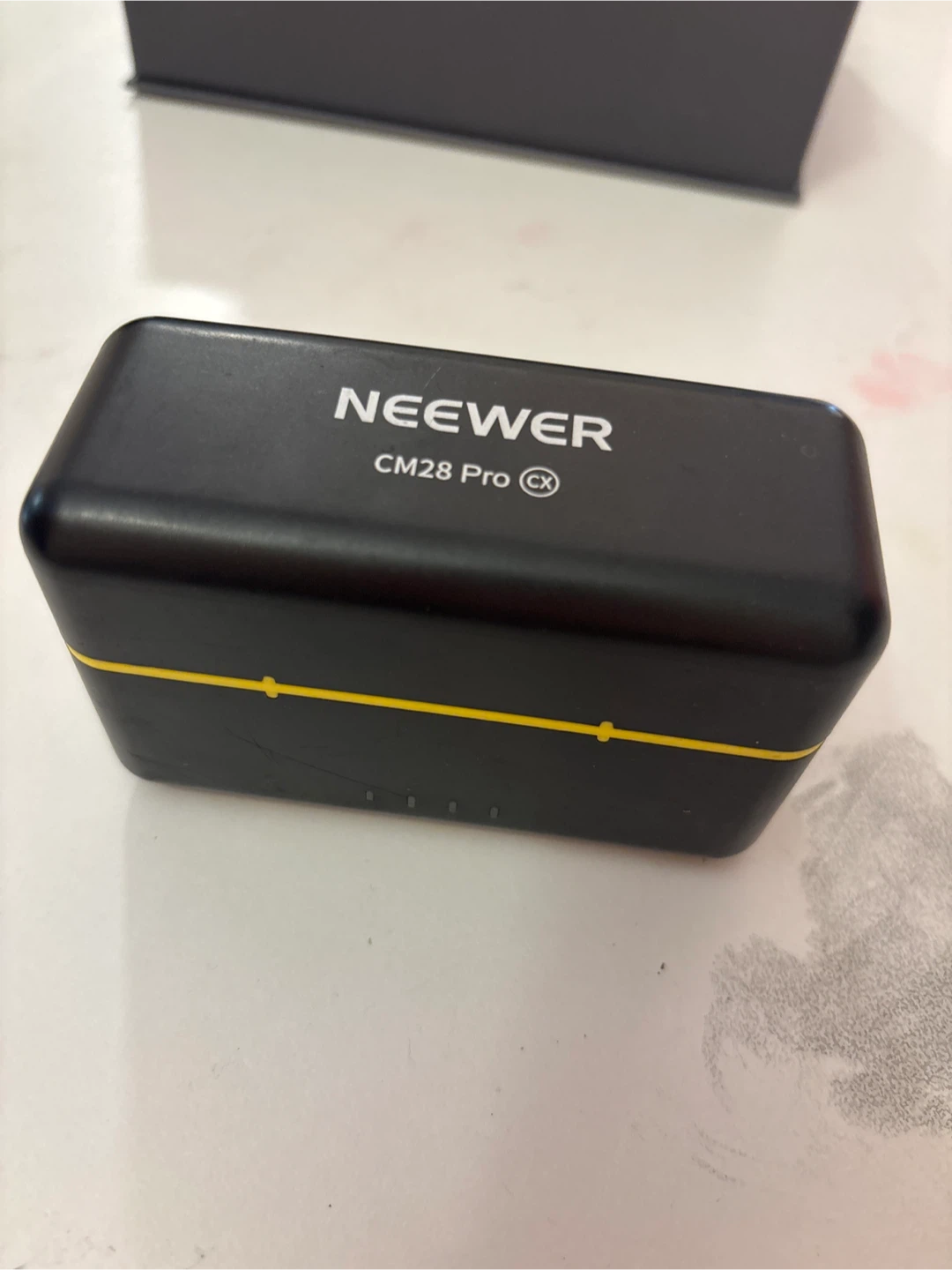 Neewer CM28 Pro Wireless Microphone System - photo 2