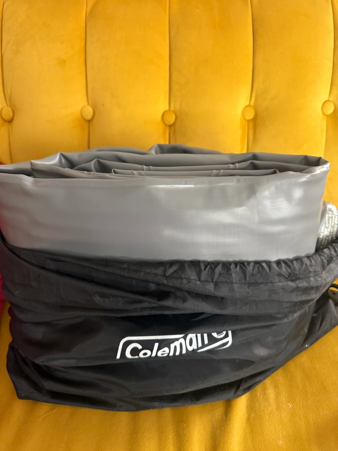 Coleman Double High Twin Airbed with pump 75"x38"x17” - photo 2