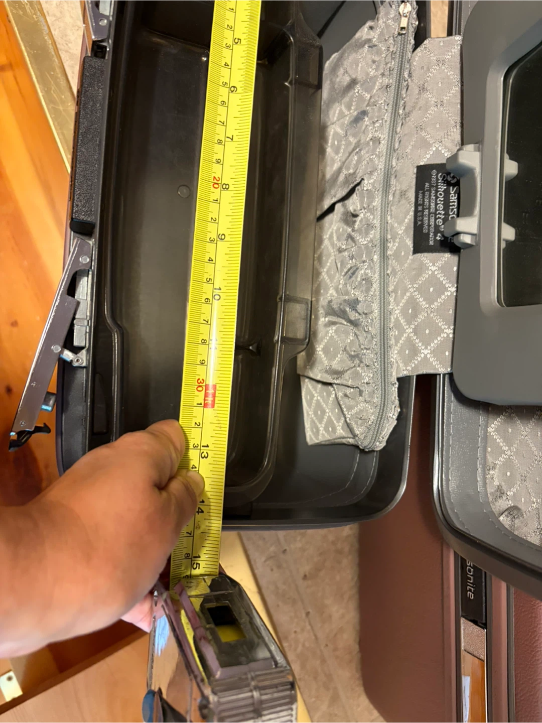 Vintage twin Samsonite Train Case Sets - photo 5