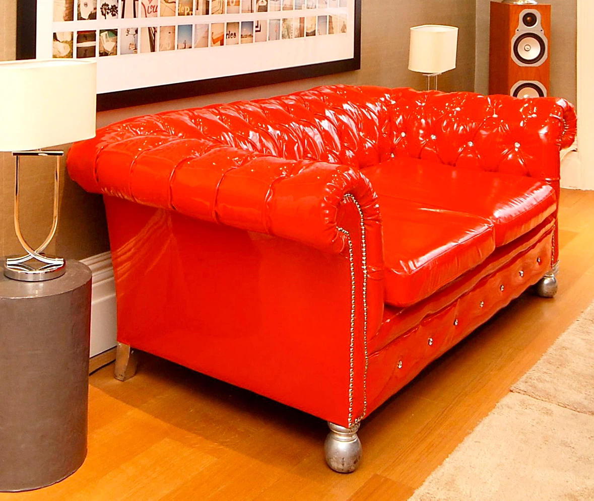 Red Patent Leather Chesterfield Sofa - photo 3