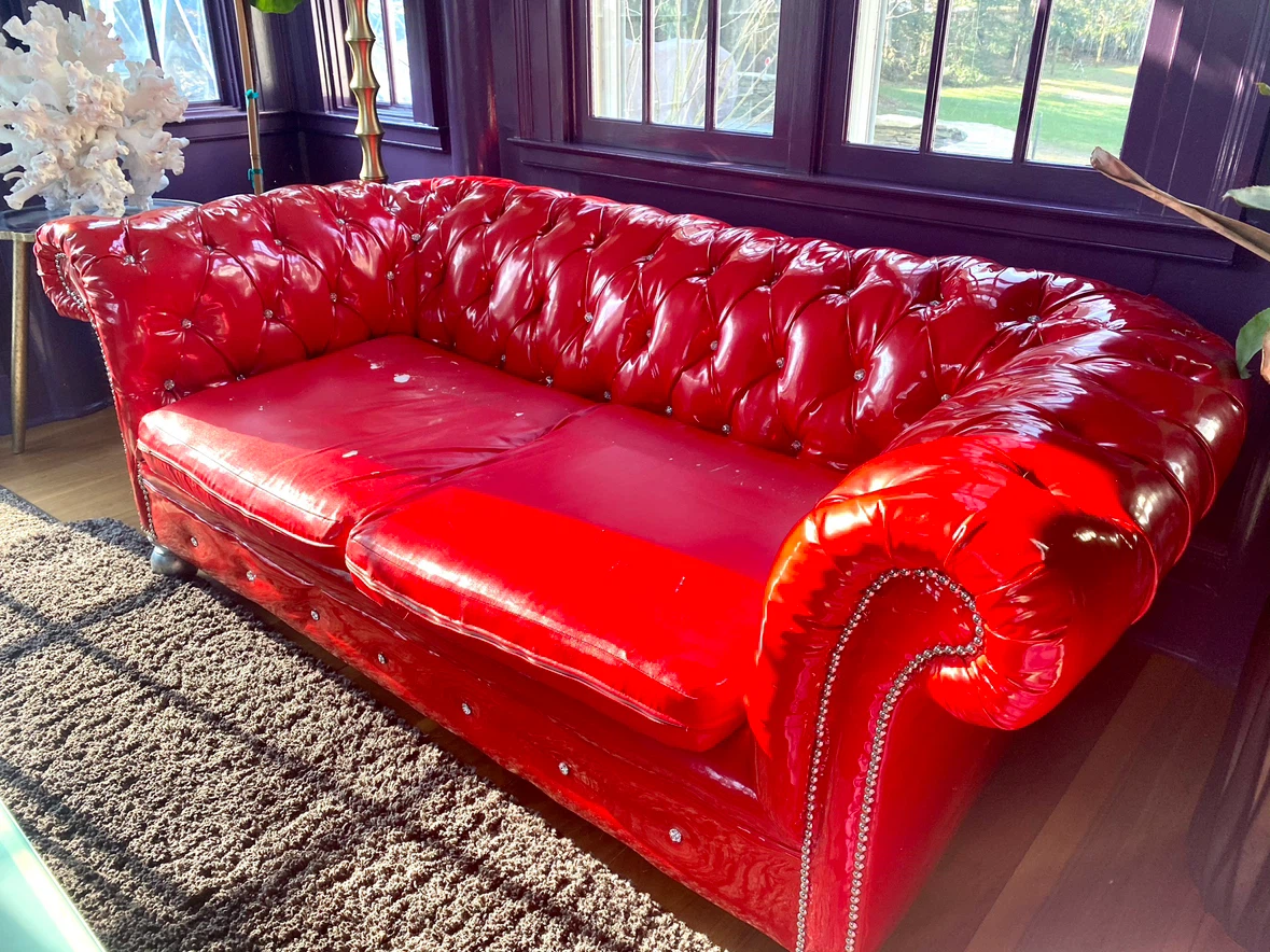 Red Patent Leather Chesterfield Sofa - photo 4