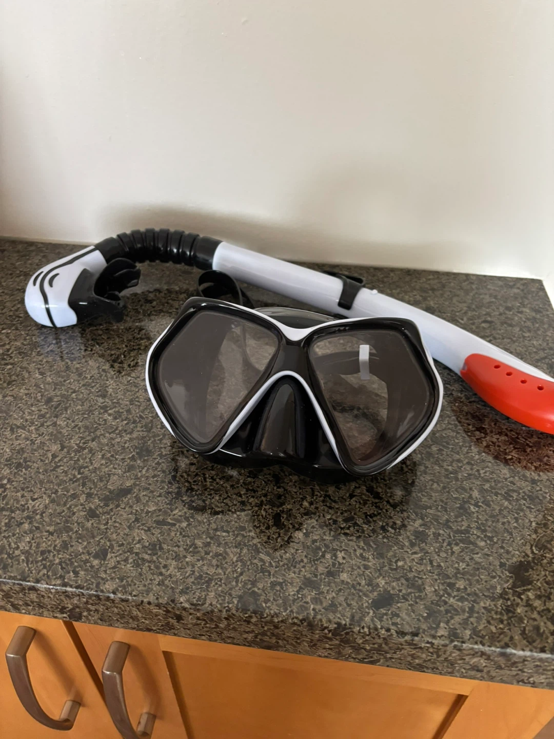 Adult Snorkel Mask and Snorkel Set - photo 3