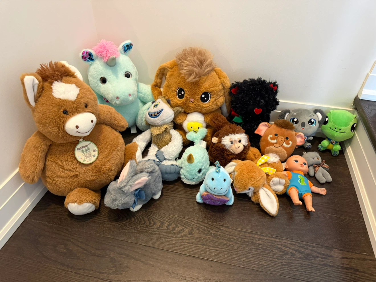 Mixed Plush Toys Bundle - photo 2