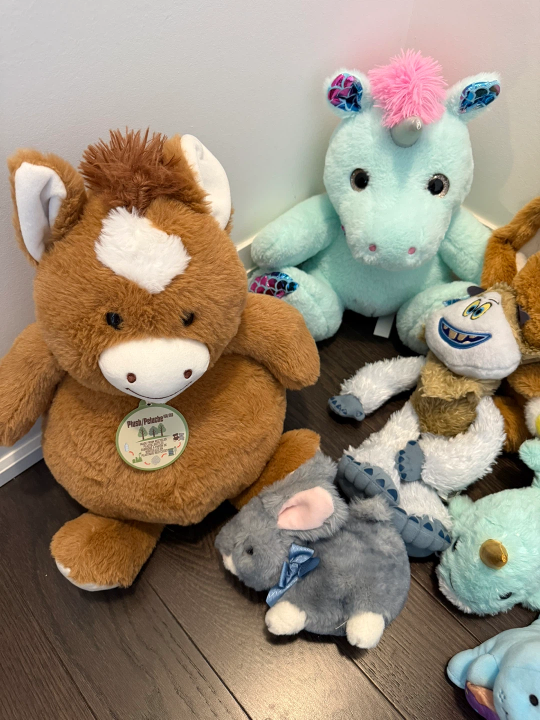 Mixed Plush Toys Bundle - photo 3