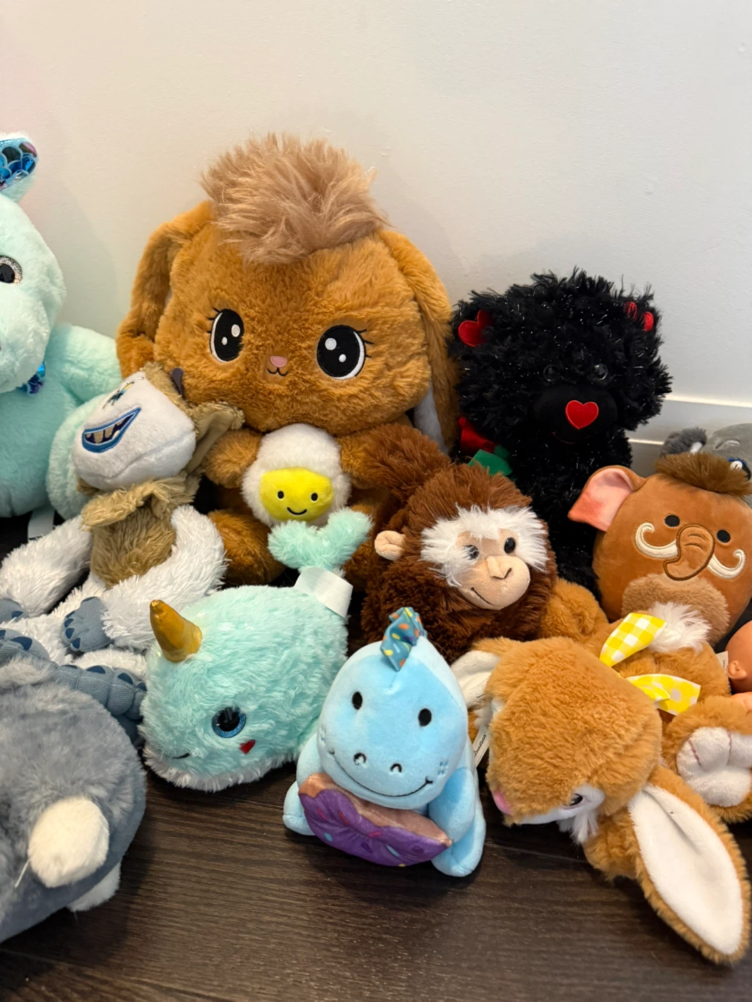 Mixed Plush Toys Bundle - photo 4