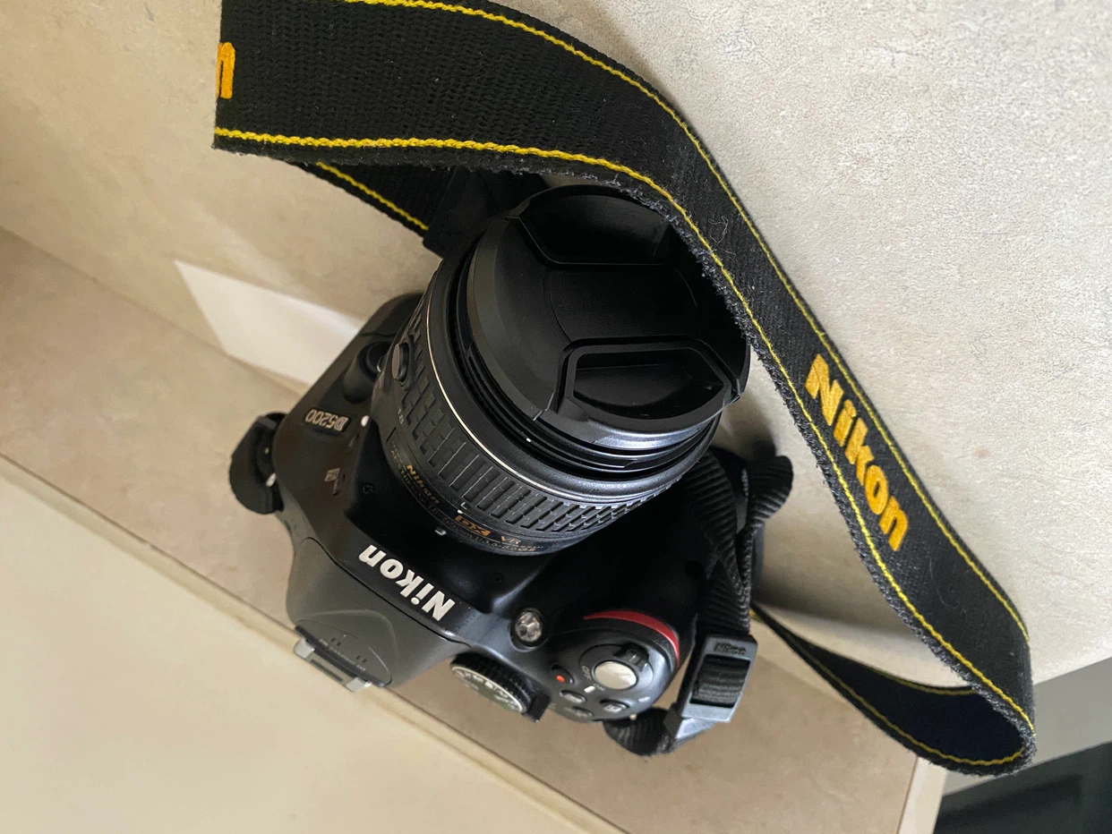 Nikon D5200 DSLR Camera with 18-55mm Lens - photo 3
