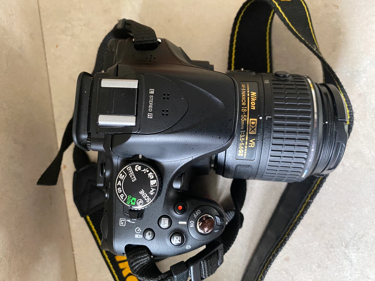 Nikon D5200 DSLR Camera with 18-55mm Lens - photo 4