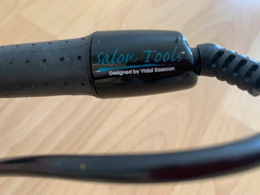 Salon Tools Curling Iron - photo 2
