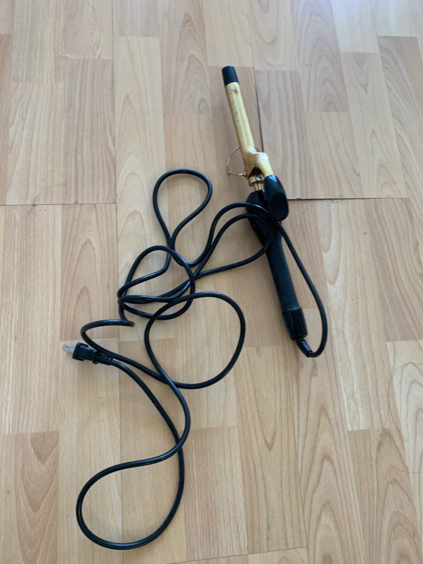 Salon Tools Curling Iron