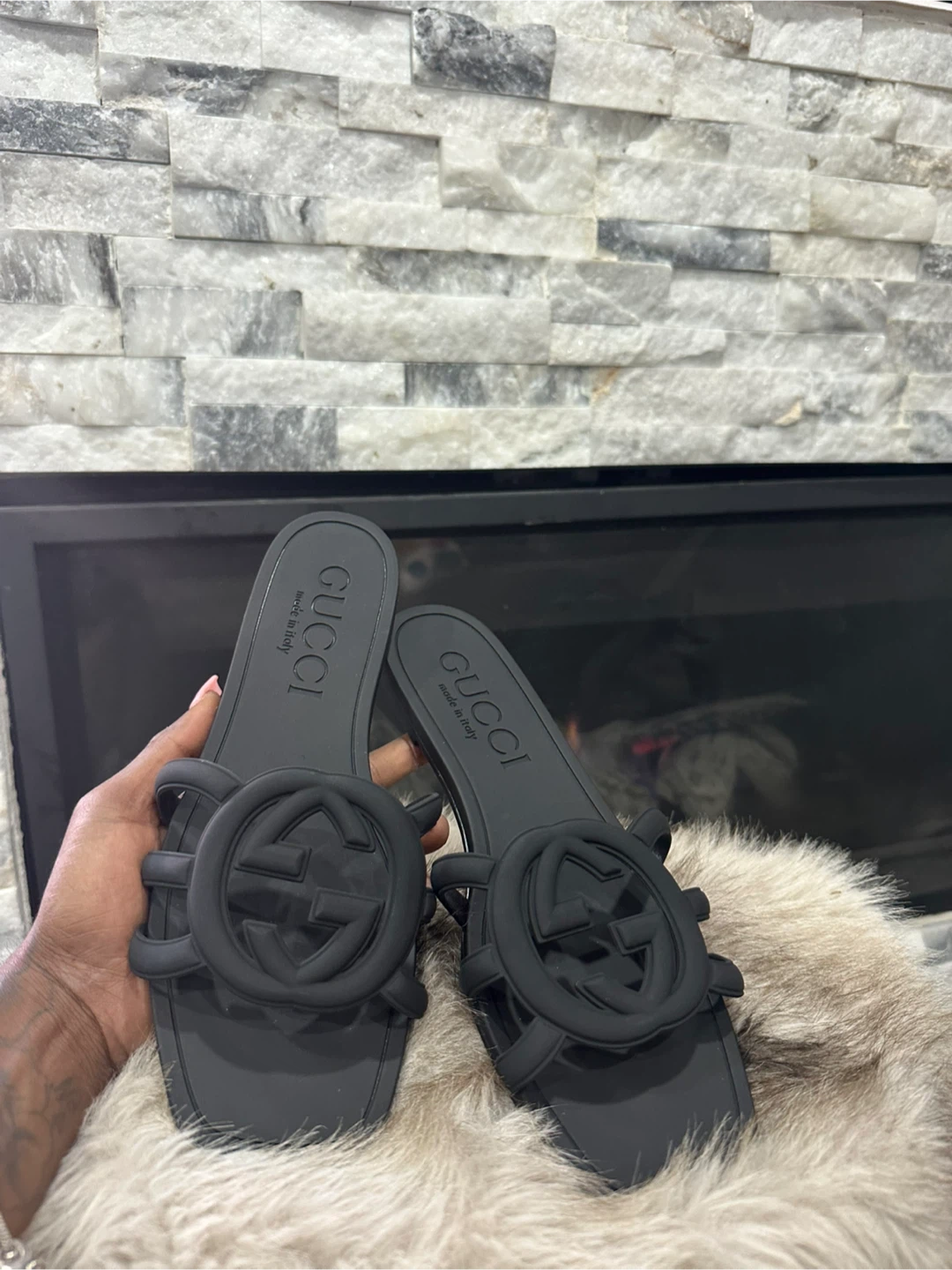 Gucci interlocking women’s sandals - photo 5